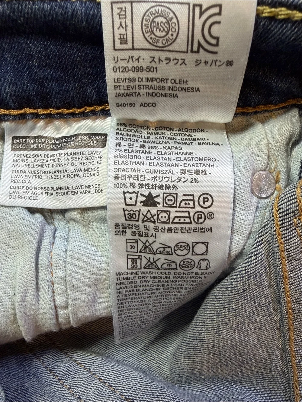 Men's Classic Blue Denim Jeans - Mid Wash